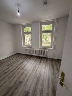 Schlafzimmer 1 - Etagenwohnung mit 53,80 m&sup2; in Duisburg zur Miete