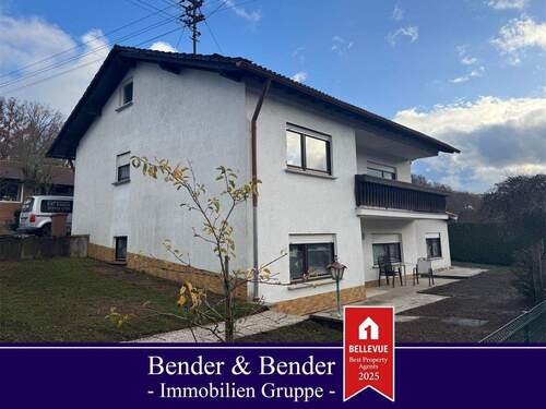 Objektansicht - Gepflegtes Einfamilienhaus mit ELW, Garten und Garage in ruhiger Wohnlage - zwischen Wissen & Gebhardshain!