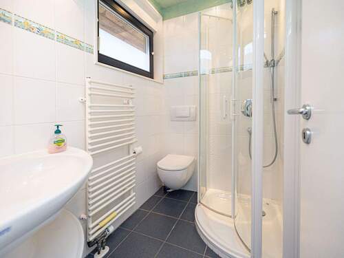 renoviertes Gäste WC - 