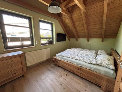 Schlafzimmer DG - 