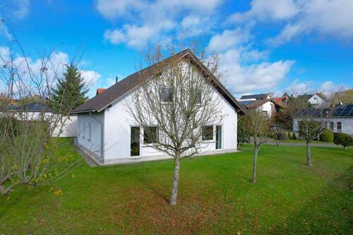 Darscheid 3.JPG - Einfamilienhaus in Darscheid