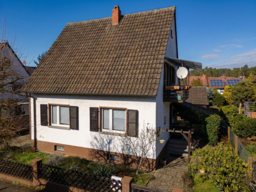 Font - Ihr Projekt mit Zukunft: Haus auf 876 m² in Enkenbach-Alsenborn!