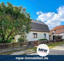 Sanieren, gestalten, wohlfühlen: Einfamilienaus mit Potenzial in Mahlsdorf Nord - Berlin
