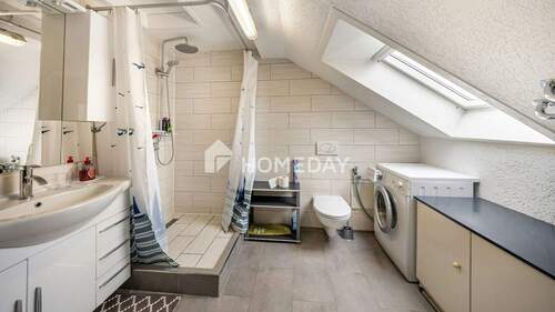 DG Badezimmer 1 - 