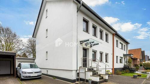 Außenansicht 2 - 7 Zimmer Doppelhaushälfte zum Kaufen in Bremerhaven