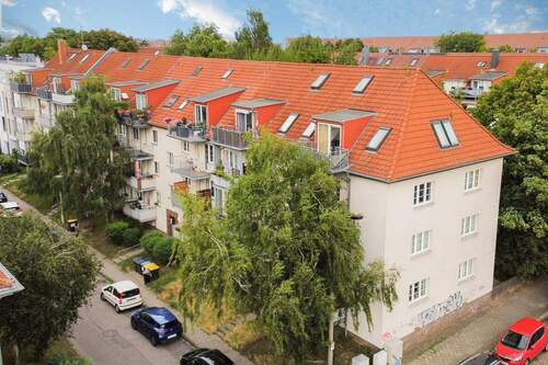 Gebäudeansicht - 2 Zimmer Mehrfamilienhaus, Wohnhaus in Leipzig