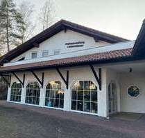 Wohn- und Geschäftshaus mit großzügigem Grundstück in Vellmar