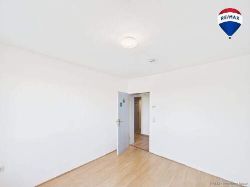 CAM01722G0-PR0044-STILL001 - 