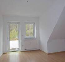 Schöne 2-Zimmer-Dachgeschosswohnung mit Balkon im Rudolspark - Rudolstadt Wohngebiet Rudolspark