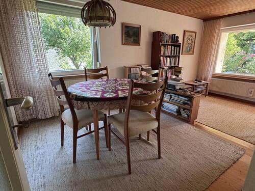Wohn-/Esszimmer - 