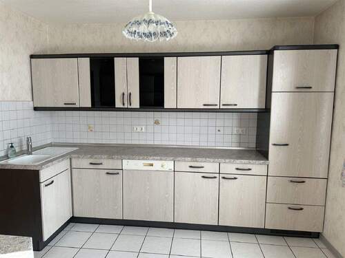 Küche Erdgeschoss - 5 Zimmer Doppelhaushälfte in Idar-Oberstein