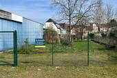 Ansicht von Straße - Baugrundstück in Alt-Niehl: attraktive Rheinnähe und Top-Anbindung