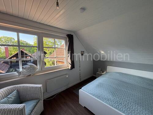 Schlafzimmer DG - 