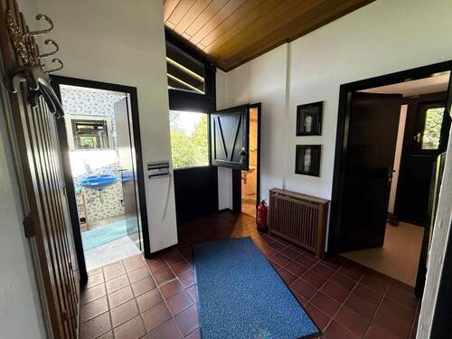 Eingangsdiele - Bungalow mit 100,00 m&sup2; in Geldern zum Kaufen
