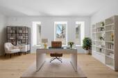 Home Office Einrichtungsbeispiel - IHR PRIVATES REFUGIUM - mit Terrasse und eigenem Eingang
