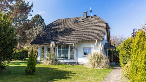 Haus.jpg - 4 Zimmer Mehrfamilienhaus, Wohnhaus zum Kaufen in Berlin