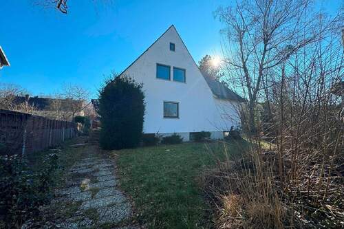 Altbestand Flur Nr 978-8 - Grundstück in Karlsfeld