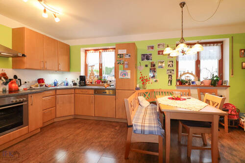 Küche mit Essbereich - 