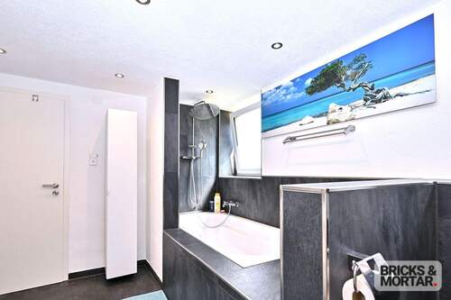 Bild 1 - Exklusives Bauernhaus mit Scheunentrakt, Historischer Charme trifft modernsten Standard