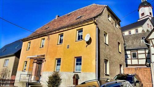 Straßenansicht Wohngebäude - 6 Zimmer Einfamilienhaus zum Kaufen in Wechselburg