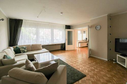 Wohnzimmer II EG - 