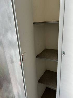 Abstellschrank links - 