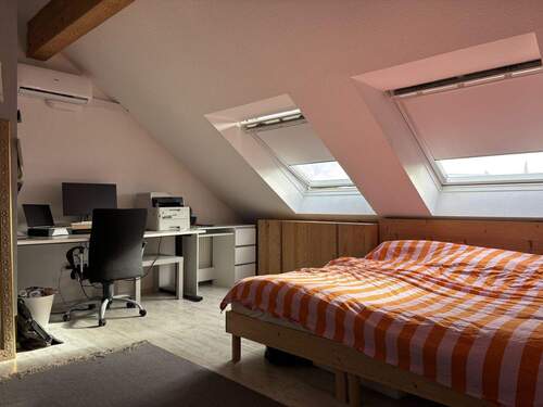 Arbeitsecke im Schlafzimmer - 