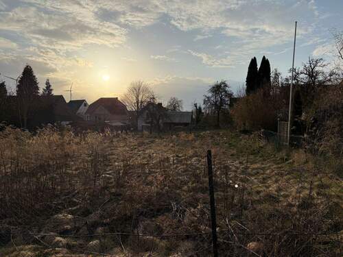 Grundstück - Großes, bebaubares Grundstück in ruhiger Lage von Liebenau-Ersen