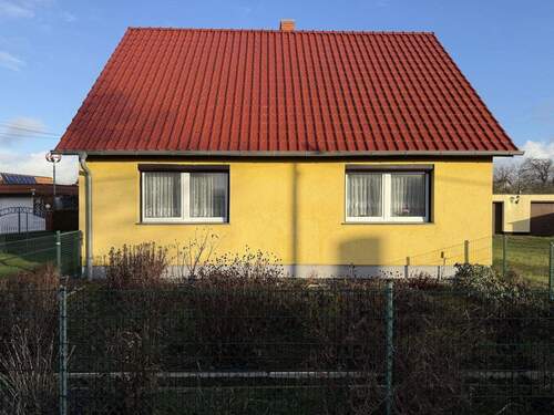 Haus - Einfamilienhaus mit 100,00 m&sup2; in Am Salzhaff - Teßmannsdorf zum Kaufen