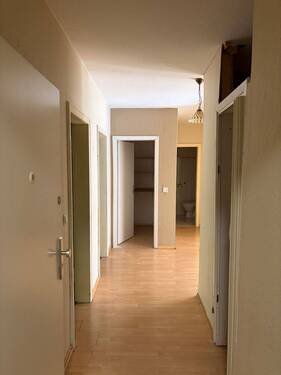 Flur.jpg - 3 Zimmer Etagenwohnung zur Miete in Wuppertal