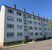hochwertig renovierte 3-Zimmer ETW mit Balkon und Küche im 2.OG - Waltershausen