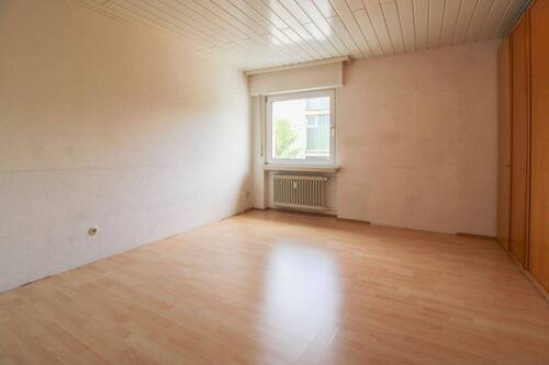 Schlafzimmer 1. OG - 