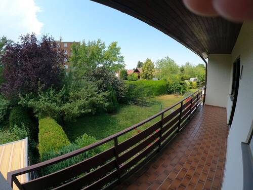 Zugang ü. Schlafzi. a. Balkon - 