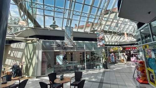 Außenansicht Friseursalon - 