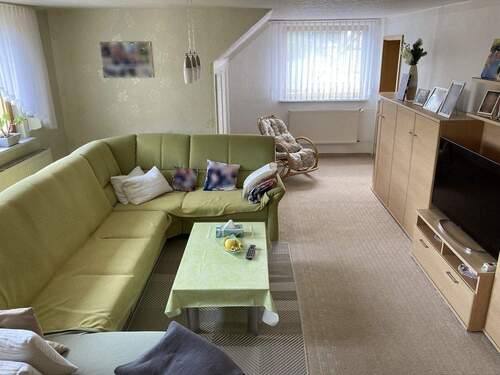 Wohnzimmer-OG - 8 Zimmer Einfamilienhaus in Sangerhausen