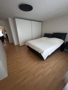 Schlafzimmer - Etagenwohnung mit 103,00 m&sup2; in Hennef zum Kaufen