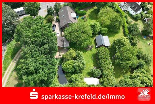 Luftaufzeichnung - Ehemaliger, sanierter Bauerncotten mit Traumgrundstück