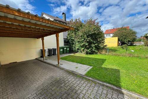 Carport-Stellplatz - 