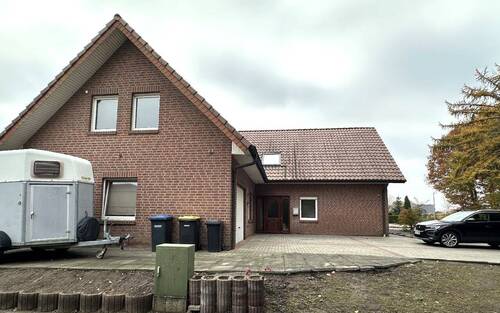 Seitenansicht - 7 Zimmer Einfamilienhaus zum Kaufen in Spahnharrenstätte