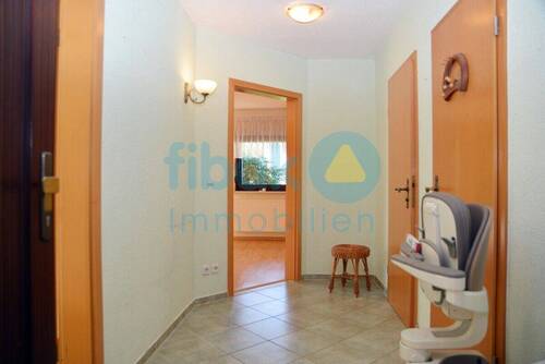 Flur - 5 Zimmer Einfamilienhaus in Borna