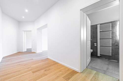 Flur - 2 Zimmer Etagenwohnung zum Kaufen in Leipzig