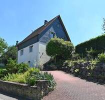 Ab ins Grüne! Freistehendes, modernes Einfamilienhaus am Vogelsangbachtal in Heiligenhaus