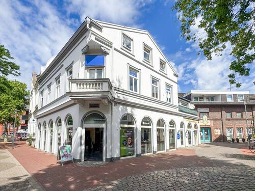 Hausansicht - Attraktives Wohn- und Geschäftshaus in Uetersen - Vielfältige Nutzungsmöglichkeiten