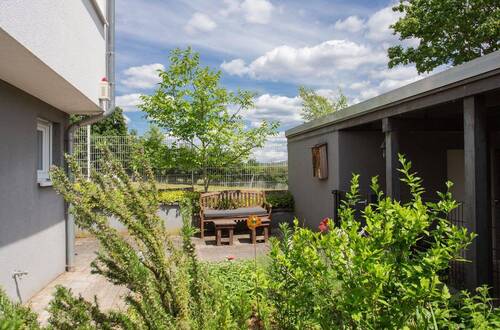Terrasse - 7 Zimmer Einfamilienhaus zum Kaufen in Kaiserslautern
