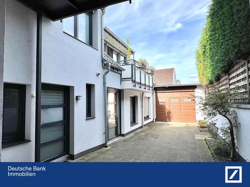 Außenansicht - Moderne 2-Zimmer-Wohnung mit Balkon im 1. Obergeschoss