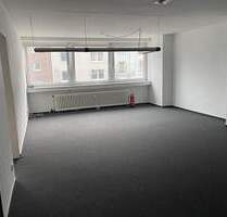 Großzügige Büroetage in Ärztehaus - Oberhausen Marienkirche