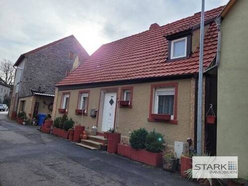 Außenansicht II - 4 Zimmer Einfamilienhaus zum Kaufen in Bütthard
