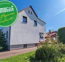 Liebliche Doppelhaushälfte mit Garten und Garage in ruhiger Lage! - Hainichen