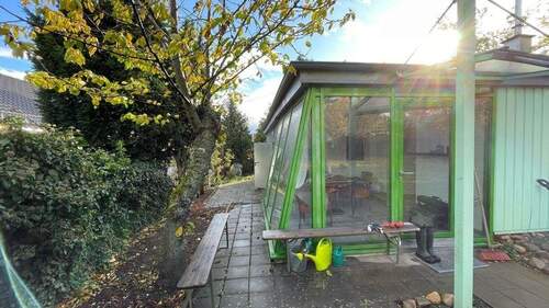 Wintergarten - 2 Zimmer Mehrfamilienhaus, Wohnhaus in Freital