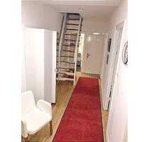 4-Zimmer-Maisonettewohnung mit Nutzfläche im 2 OG. und 3. OG Süd-Balkon ab sofort frei - Hamburg Eilbek